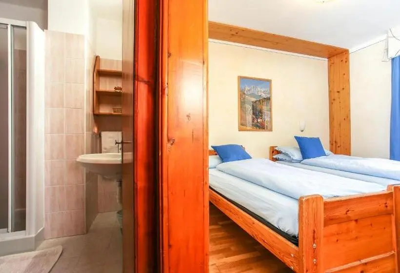 Standard Værelse m. Balkon, Albergo Adele