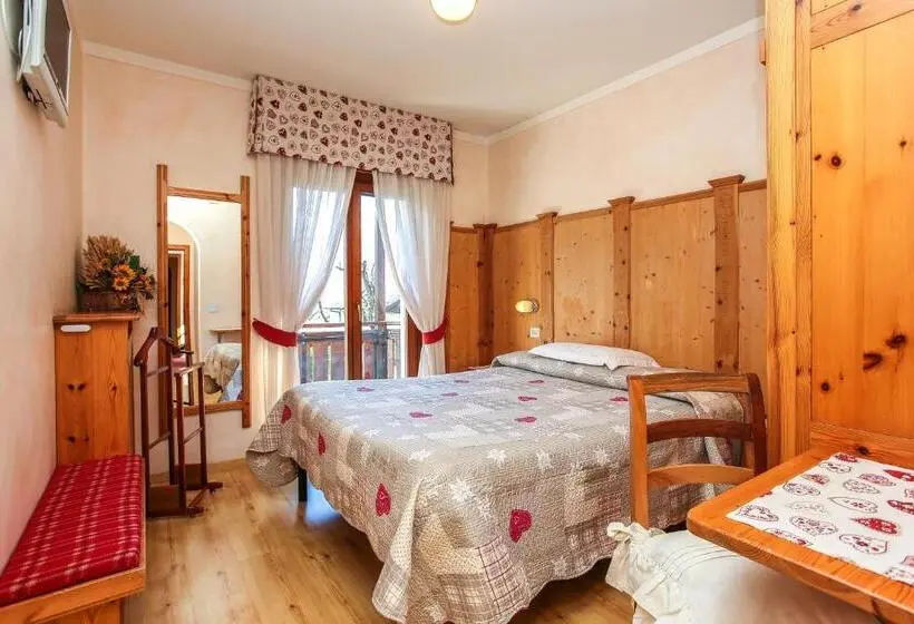 Standard Værelse m. Balkon, Albergo Adele