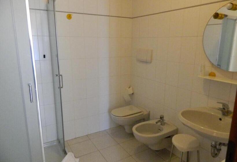 Номер Стандарт Индивидуальный, Albergo Michieletto