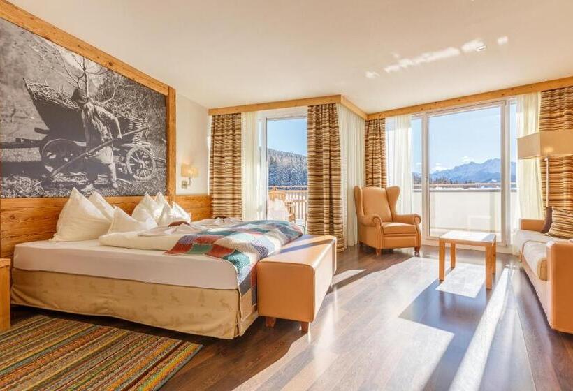 חדר סופריור, Amaten