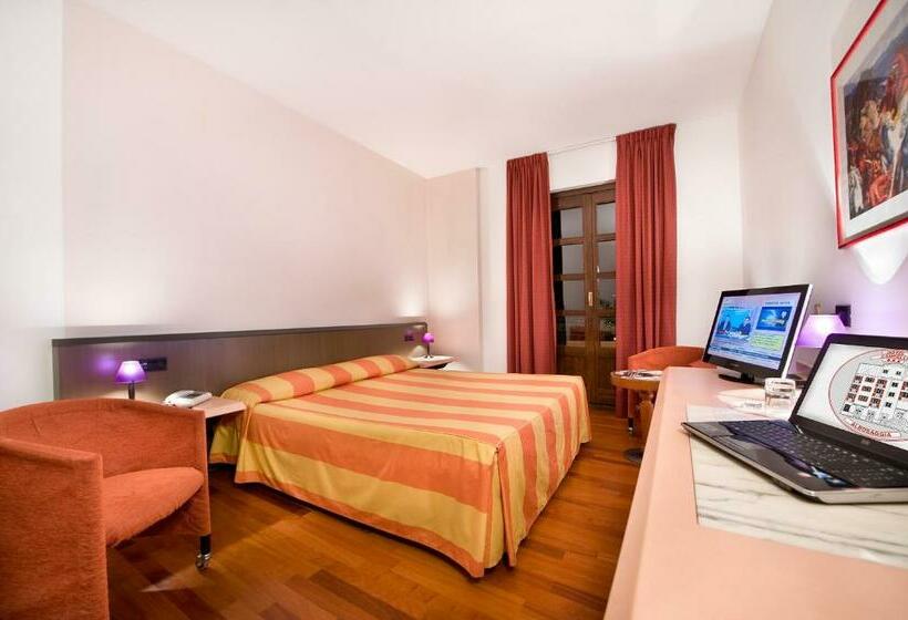 스탠다드 발코니 룸, Campelli