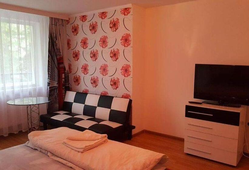 标准间, Escape Shumen