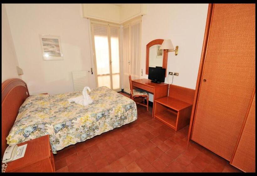 스탠다드 싱글 룸, Miriam