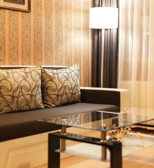 סוויטה עם מרפסת, Paradise Spa