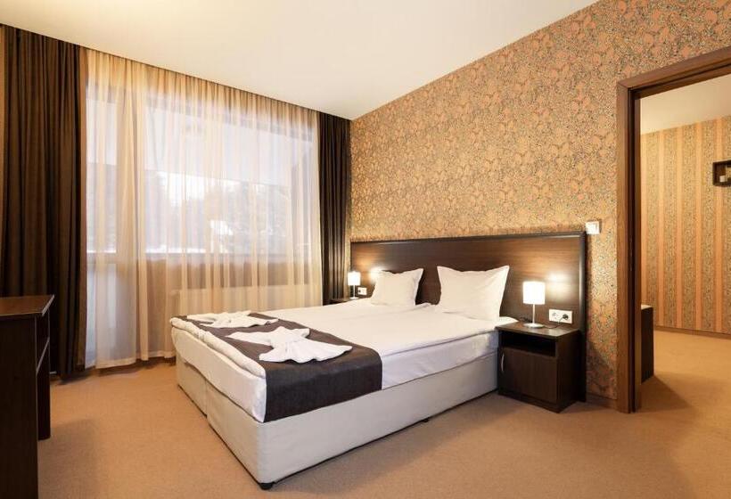 جناح مزوَّد بشرفة, Paradise Spa