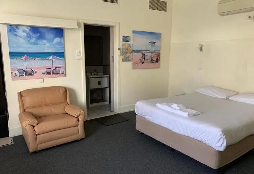 1ベッドルームアパートメント, Meeniyan Motel