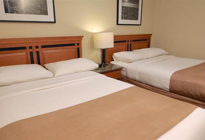 סטודיו דלוקס, Medicine Hat Inn & Suites