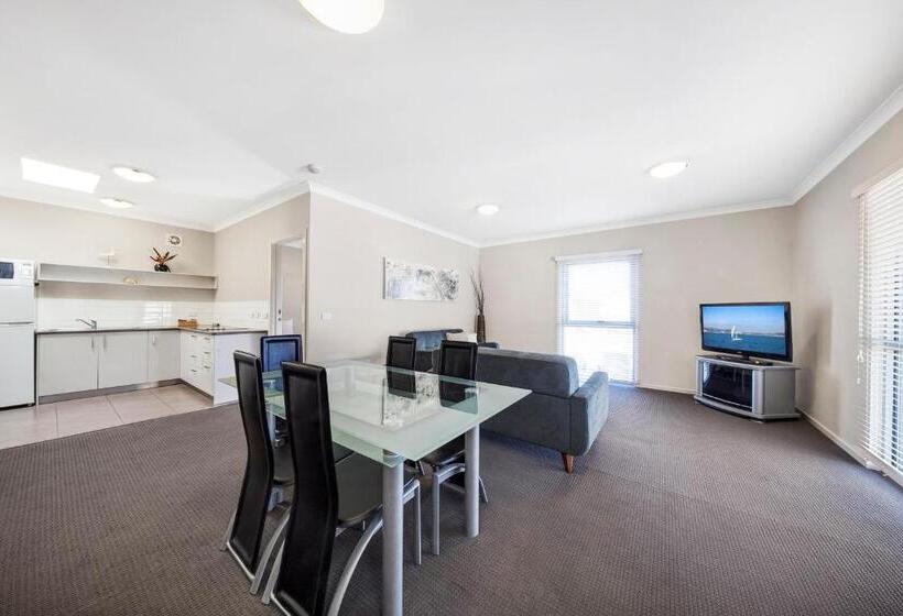침실 2개 아파트, Moonlight Bay Apartments