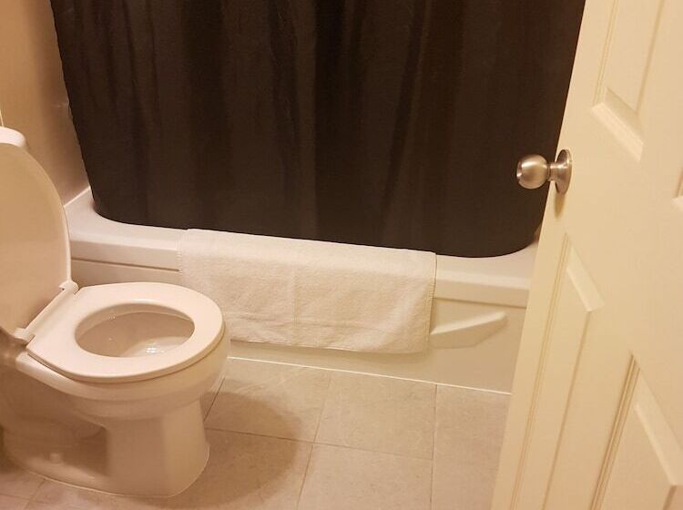 Standart Oda, Traveller S Choice Motel