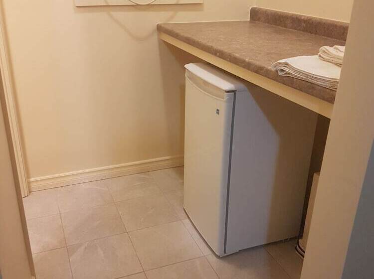 Standart Oda, Traveller S Choice Motel