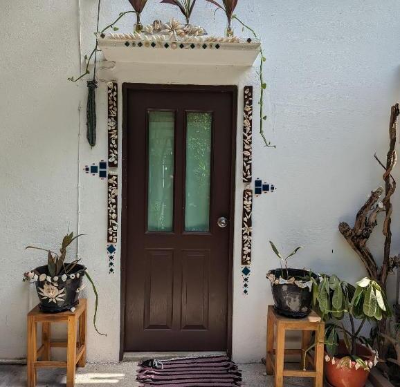 מיטת קינג בסוויטה, The Summer House Samui