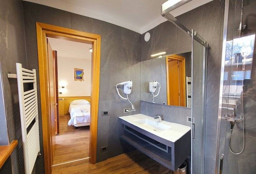 Номер Стандарт с Балконом, Nevada