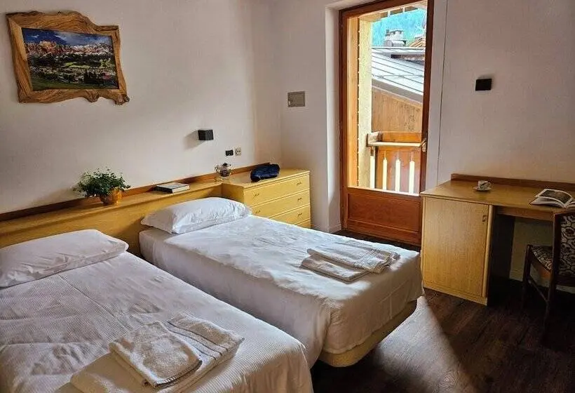 バルコニー付きスタンダードルーム, Nevada