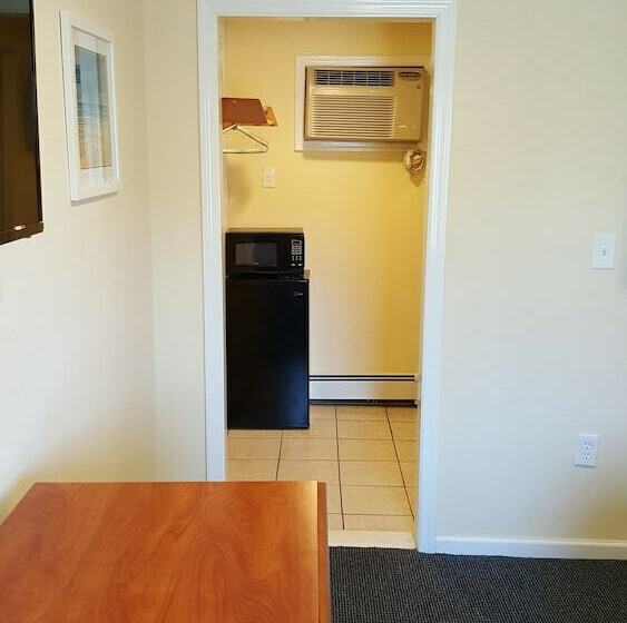 スタンダードルーム, Atlantic Motel