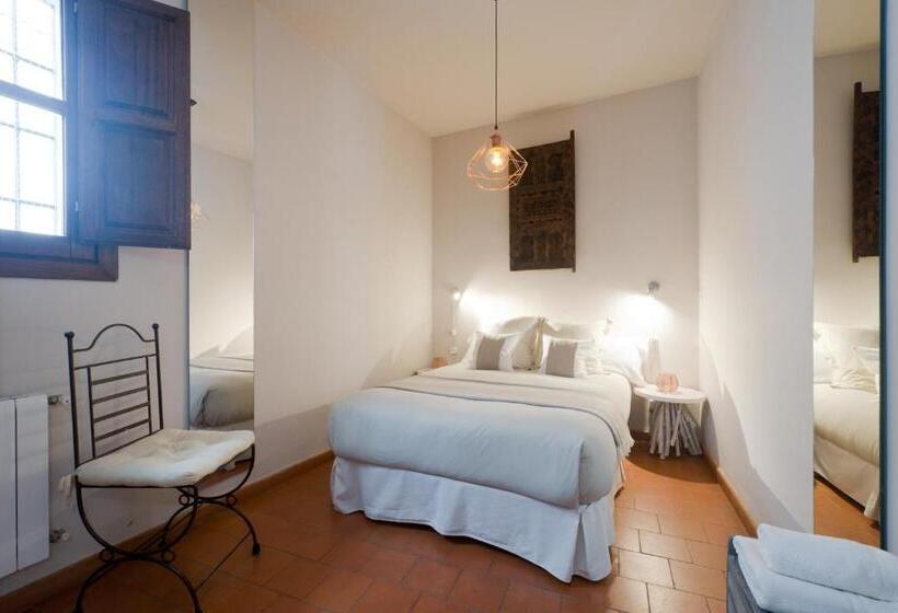 Chambre Standard, Casa Bombo