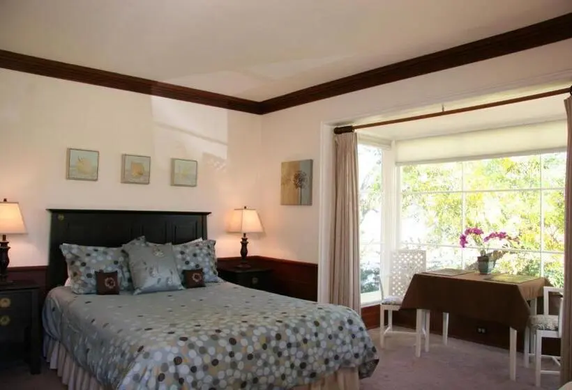 シングルデラックスルーム, Ojai Retreat & Inn