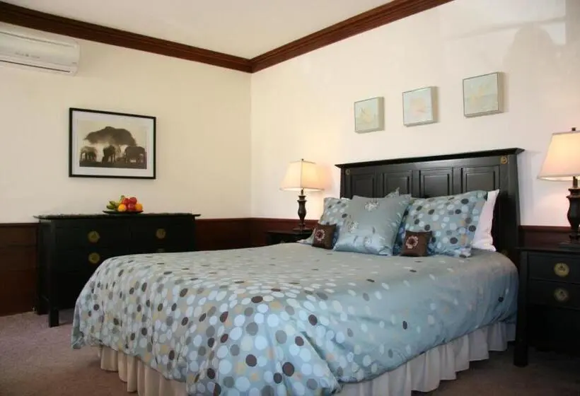 シングルデラックスルーム, Ojai Retreat & Inn
