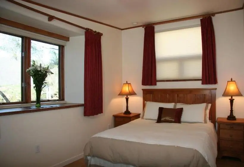 スタンダードルーム, Ojai Retreat & Inn