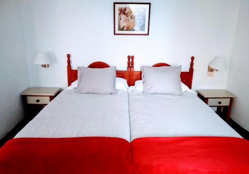 标准工作室, Casa Rural Los Helechos