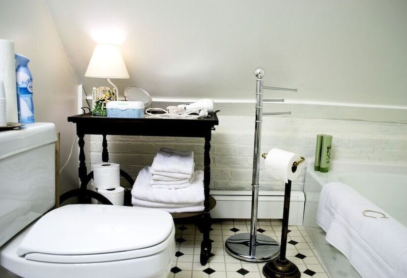 Люкс Повышенной Комфортности, Clifford House Private Home B&b