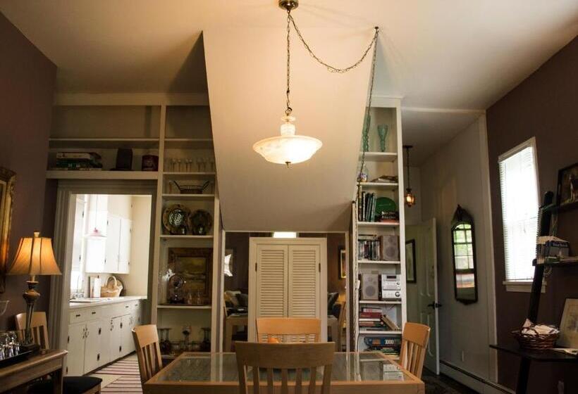 Люкс Повышенной Комфортности, Clifford House Private Home B&b