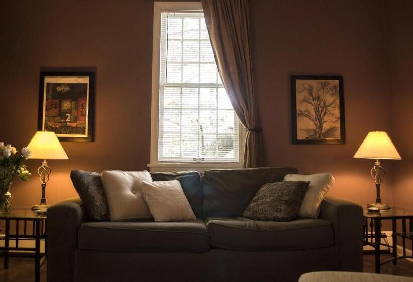 豪华套房, Clifford House Private Home B&b