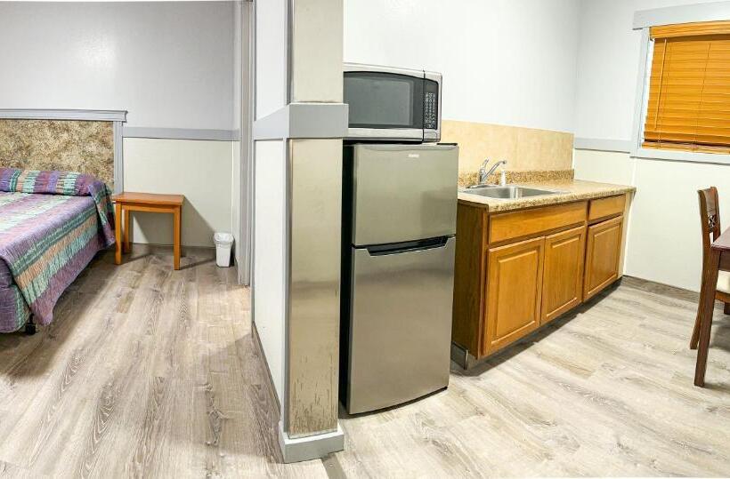 이코노미 룸, Best Motel