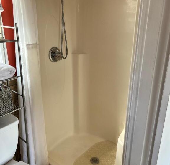 غرفة قياسية, Great House Motel