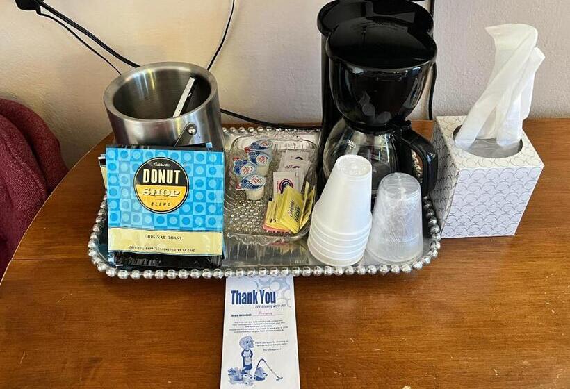 غرفة قياسية, Great House Motel