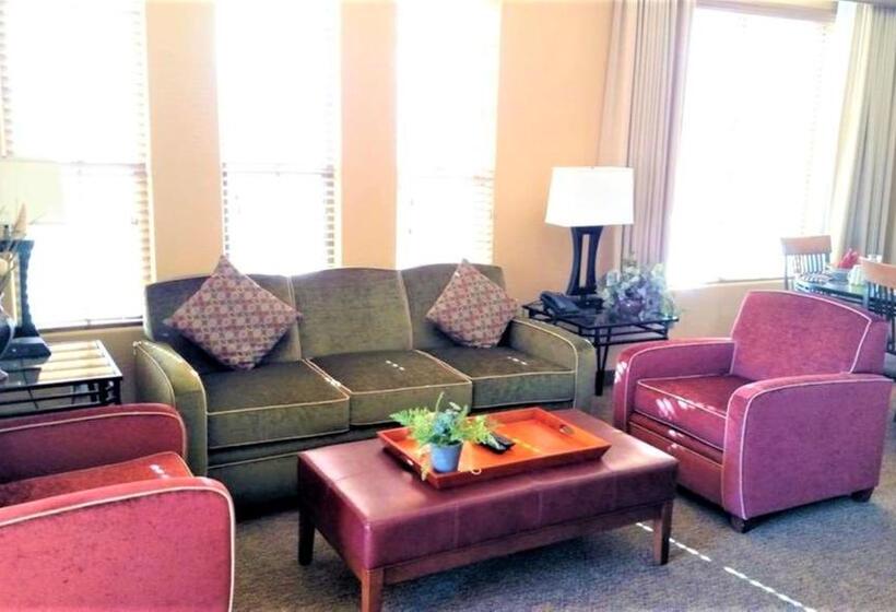 스위트 킹사이즈 침대, Highlands Resort At Verde Ridge