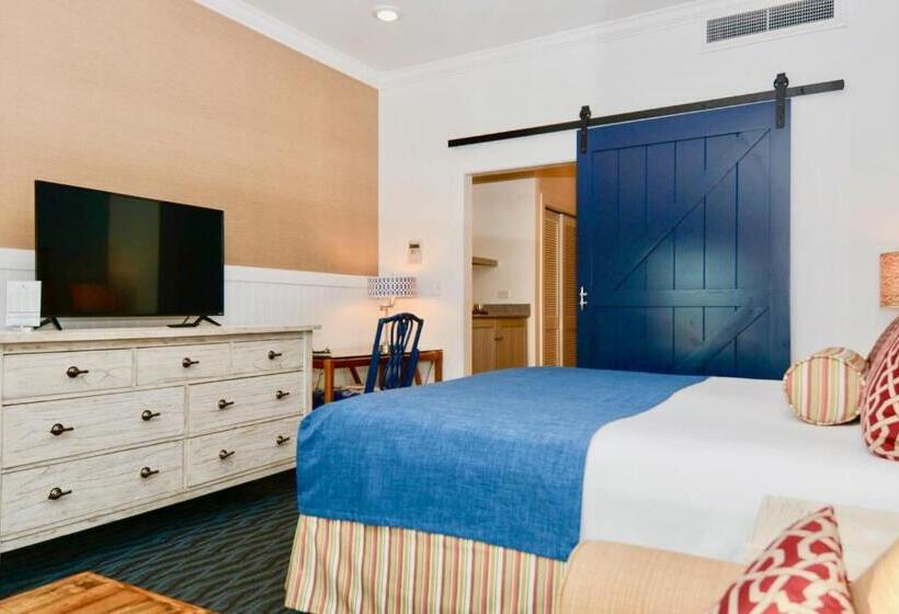اتاق لوکس با تخت بزرگ, Avenue Inn & Spa