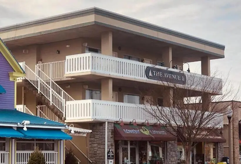 キングサイズベッドのスイートルーム, Avenue Inn & Spa