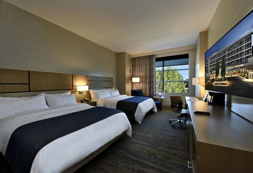 スーペリアールーム, Jb Duke