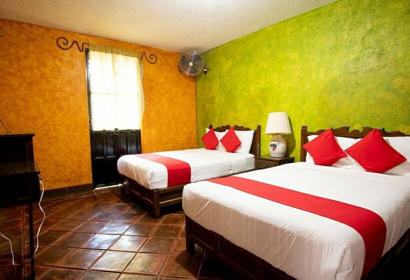 带2个双人床的标准工作室, Marmil