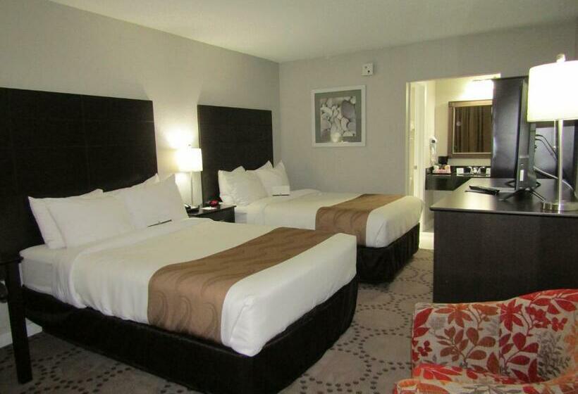Номер Стандарт 2 Двуспальные Кровати, Quality Inn & Suites Kissimmee By The Lake