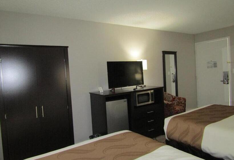 Номер Стандарт 2 Двуспальные Кровати, Quality Inn & Suites Kissimmee By The Lake
