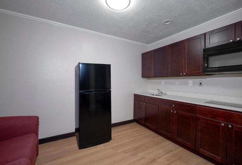 جناح سرير كينج, Red Roof Inn Morgan City