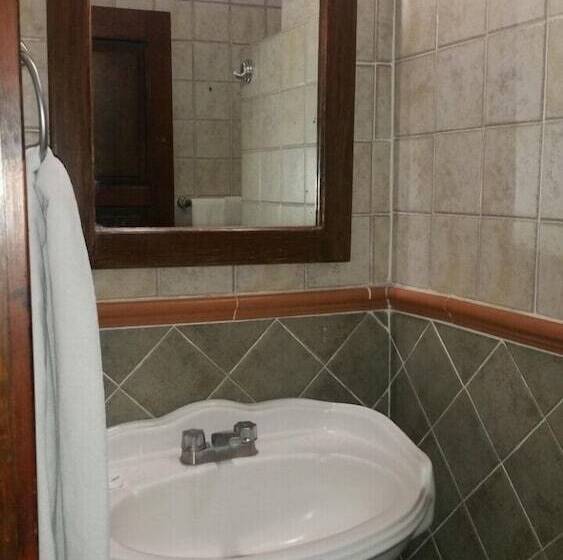 스탠다드 룸, Regis