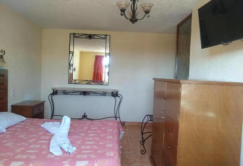 غرفة قياسية مزوَّدة بجاكوزي, Santa Barbara