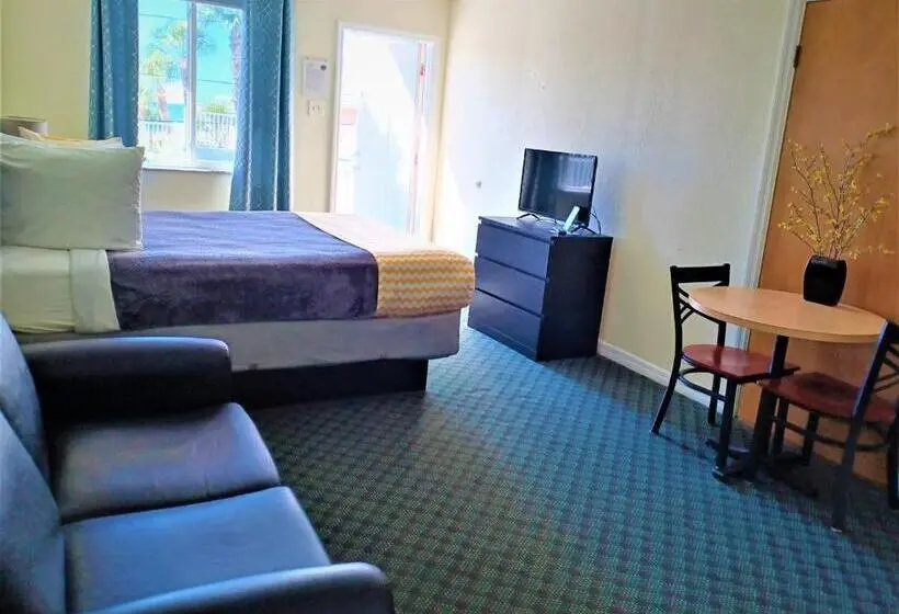 デラックススタジオ, Johns Pass Beach Motel