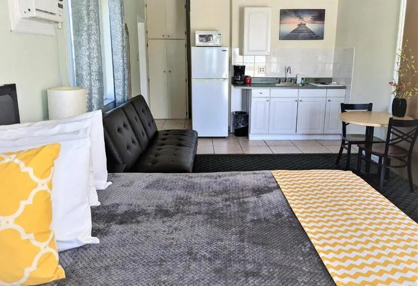 デラックススタジオ, Johns Pass Beach Motel