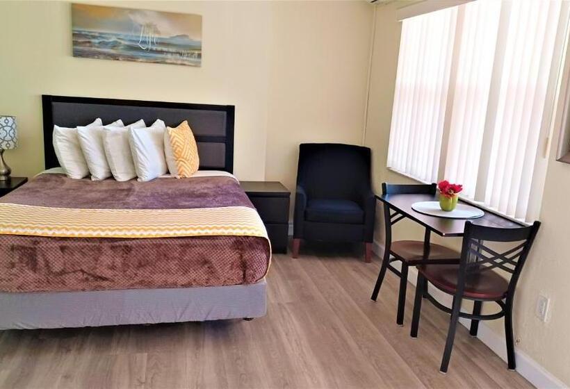스탠다드 룸, Johns Pass Beach Motel