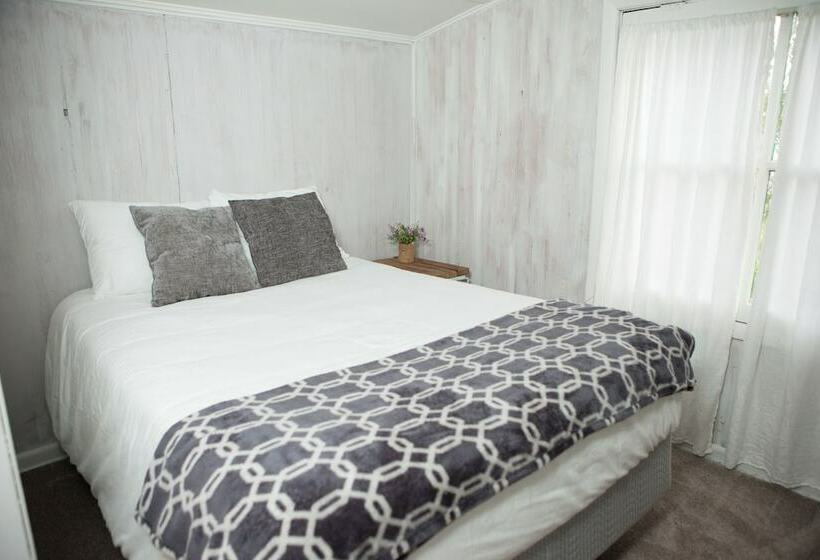 منزل غرفتين نوم, Mission Springs Resort