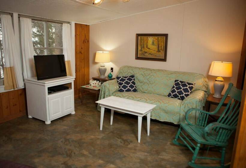 منزل غرفتين نوم, Mission Springs Resort