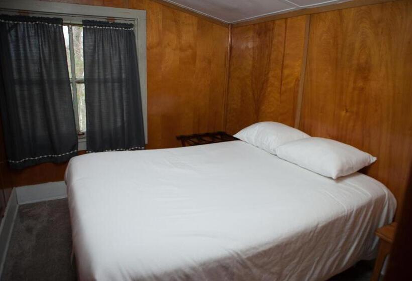 كابينة, Mission Springs Resort