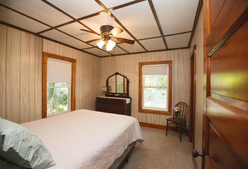 منزل غرفتين نوم, Mission Springs Resort