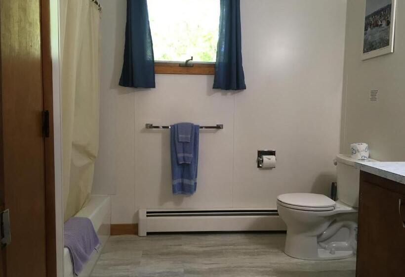 Люкс 2 Спальни, Marcotte Motor Court