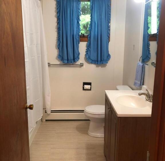 Люкс 2 Спальни, Marcotte Motor Court