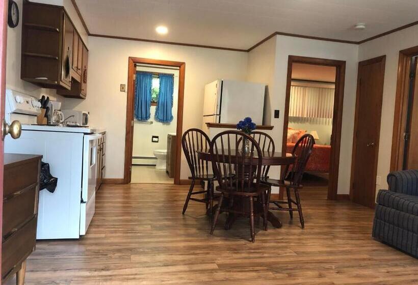 Люкс 2 Спальни, Marcotte Motor Court