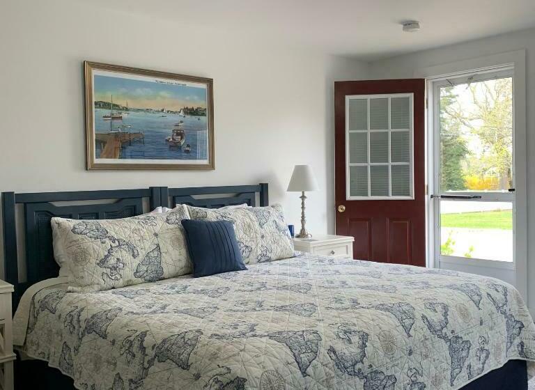 غرفة ديلوكس سرير كينج, The Tern Inn Bed & Breakfast And Cottages